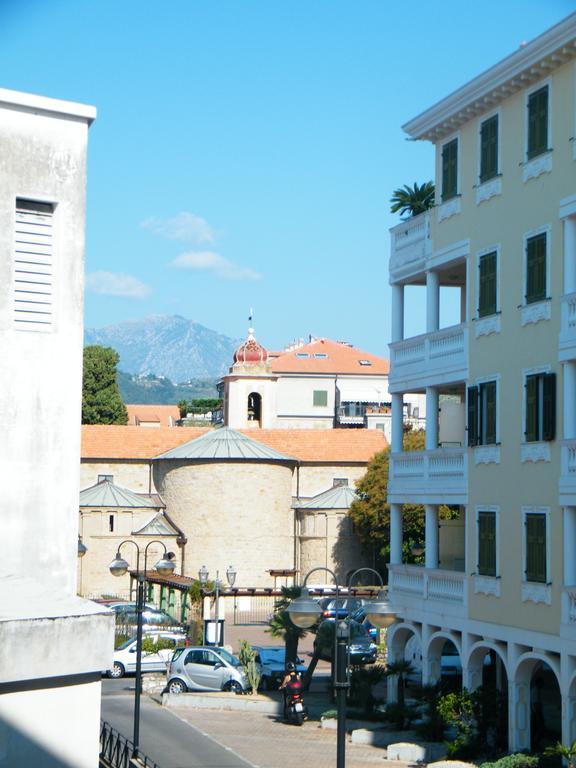 Appartamento Vacanze I Provenzali Bordighera Exteriér fotografie